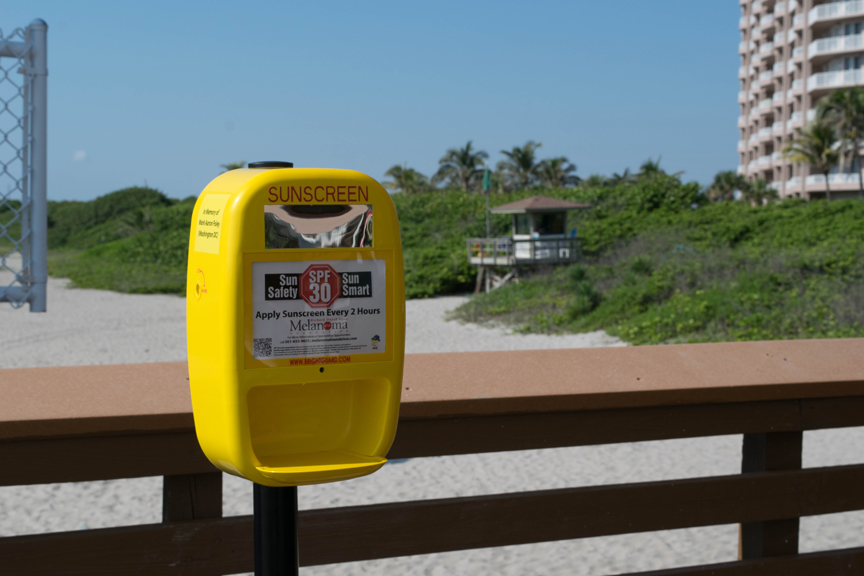 Sunscreen Dispenser